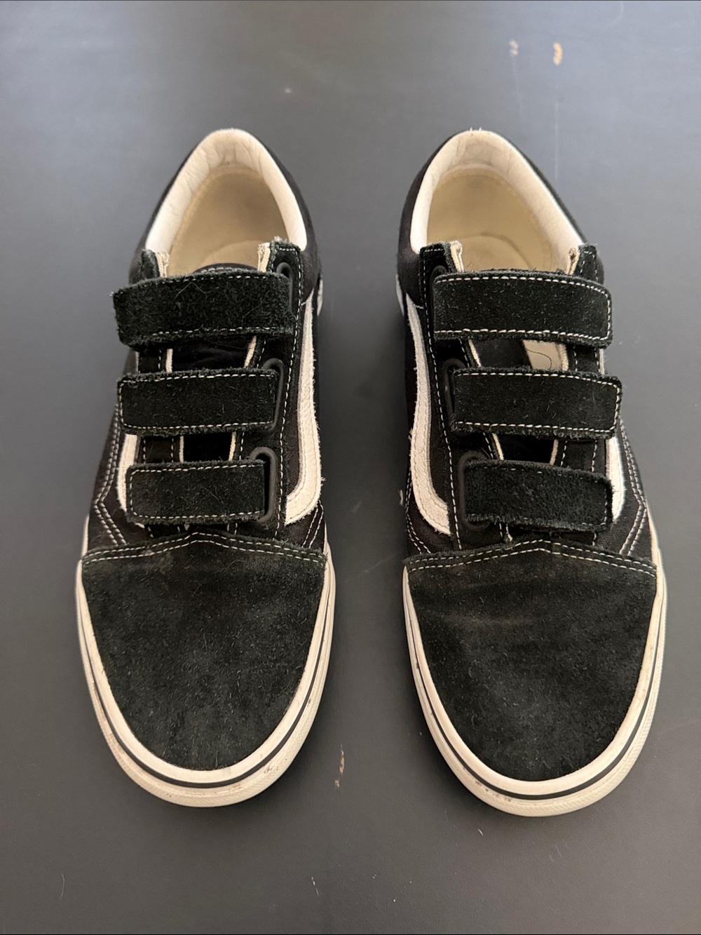 Men’s/women’s Black Velcro Skate Sneakers - Unbranded